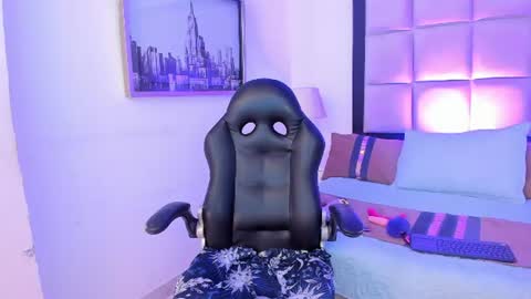 Megan Presley online show from 06/19/26, 03:16