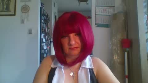 Megan online show from 06/11/26, 09:51