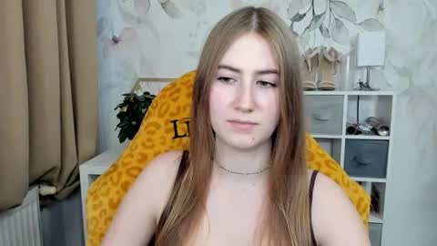 Megan online show from 11/19/25, 02:17