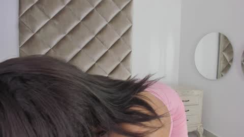 M E G A R A online show from 12/17/24, 07:50