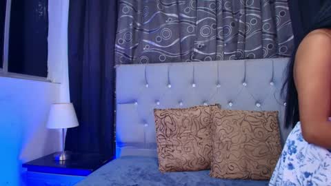 Snapshot of meggan_07 chatting on 10/07/25, 03:47 meggan online show from 10/07/25, 03:47