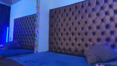 Snapshot of meggan_07 chatting on 12/19/25, 09:11 meggan online show from 12/19/25, 09:11