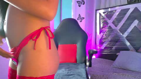 meggan online show from 04/14/26, 08:37