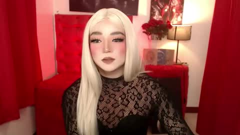 Snapshot of megganjenner chatting on 10/11/25, 05:11 meggan . maria shantal online show from 10/11/25, 05:11