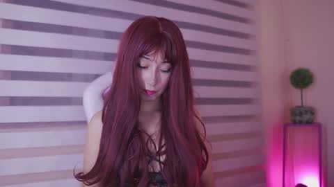 Meggie 1J online show from 12/03/25, 12:29