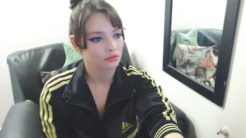 Snapshot of meghan_cherrys chatting on 12/31/24, 09:21 meghan online show from 12/31/24, 09:21