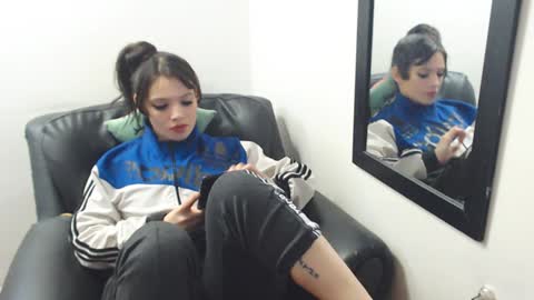 Snapshot of meghan_cherrys chatting on 01/08/25, 09:32 meghan online show from 01/08/25, 09:32