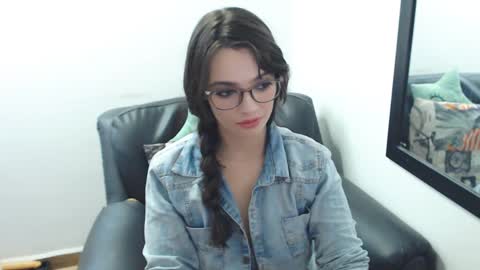 Snapshot of meghan_cherrys chatting on 02/22/25, 08:40 meghan online show from 02/22/25, 08:40