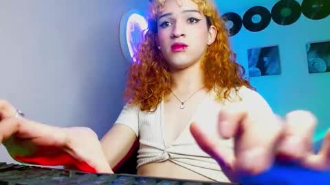 meghan_devil_ online show from 10/18/25, 06:16