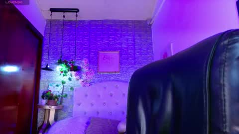 Meghan online show from 03/03/26, 03:01