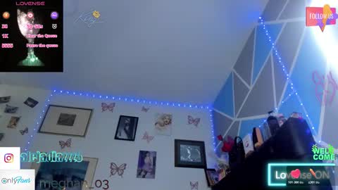 Snapshot of meghan_sexyy chatting on 12/16/25, 03:39 Alejandra 3 online show from 12/16/25, 03:39