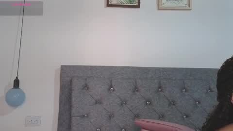 Snapshot of meghan_taylor__ chatting on 10/28/25, 08:11 Meghan online show from 10/28/25, 08:11