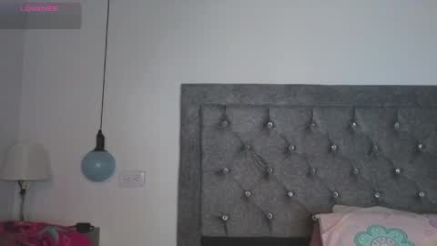 Snapshot of meghan_taylor__ chatting on 11/24/25, 08:52 Meghan online show from 11/24/25, 08:52