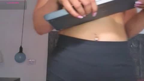 Snapshot of meghan_taylor__ chatting on 11/27/25, 09:39 Meghan online show from 11/27/25, 09:39