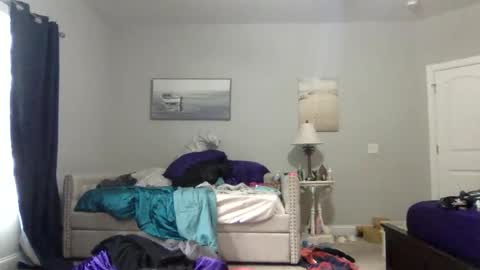 Snapshot of meghanhanx chatting on 12/09/24, 05:52 meghan online show from 12/09/24, 05:52