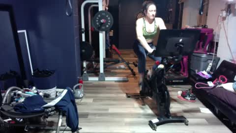 Snapshot of meghanhanx chatting on 09/19/25, 09:15 meghan online show from 09/19/25, 09:15