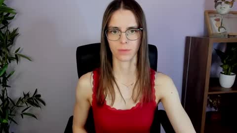 Snapshot of megi_erotic chatting on 03/09/25, 10:30 Megi online show from 03/09/25, 10:30