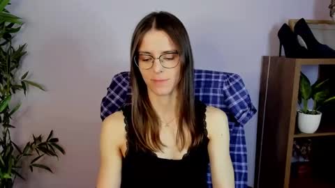 Snapshot of megi_erotic chatting on 03/11/25, 05:57 Megi online show from 03/11/25, 05:57