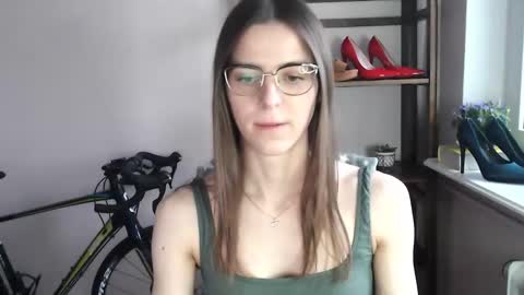 Megi online show from 02/13/26, 02:46