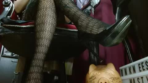 Goddess Sara online show from 05/31/26, 04:14