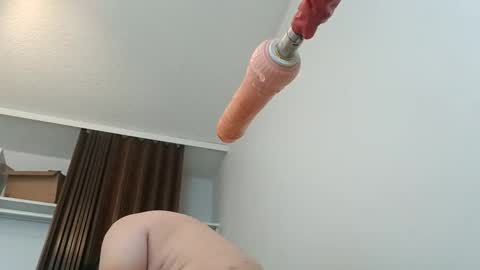 Snapshot of meheriuk68 chatting on 10/16/25, 11:06 meheriuk68 online show from 10/16/25, 11:06