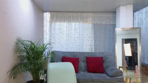 Snapshot of mei_naughtycat chatting on 02/15/25, 10:31 Mei online show from 02/15/25, 10:31