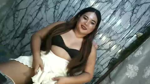 Snapshot of mei_sofia chatting on 04/20/26, 11:35 mei_sofia online show from 04/20/26, 11:35