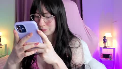 Mei  online show from 10/05/25, 09:56