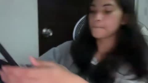 meiluxe online show from 04/10/26, 12:10