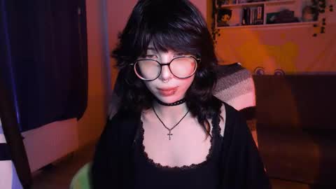 mori3 online show from 10/02/25, 01:07