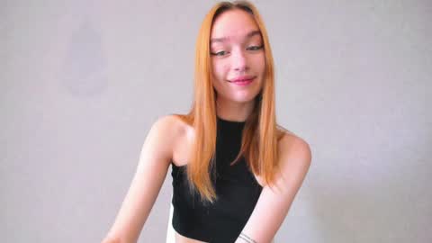 Snapshot of mel__lisa chatting on 06/18/26, 12:22 mel__lisa online show from 06/18/26, 12:22