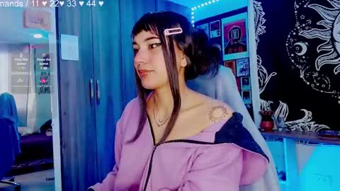 Melissa  -  -  Please help me to reach 100 thumbs up online show from 01/08/25, 01:41