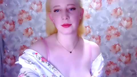 Mel Mellie online show from 06/16/26, 06:21