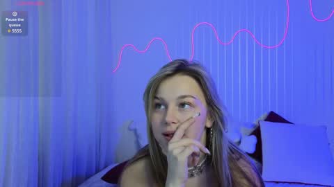 Mel online show from 01/16/25, 06:35