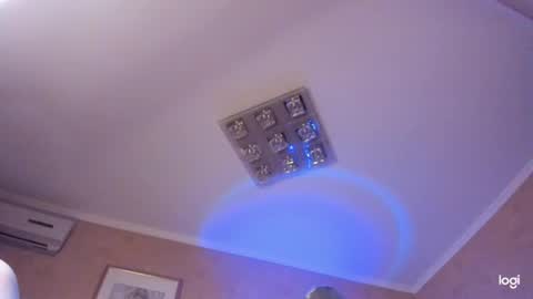  Start every day 2000 - 700 online show from 11/28/25, 02:53