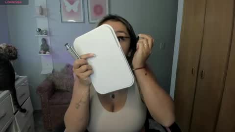 Melaany  online show from 04/17/26, 11:08