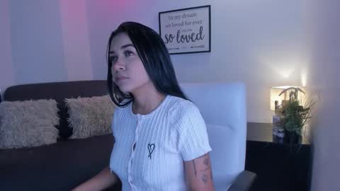 melan_owen online show from 12/05/25, 10:57
