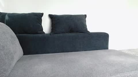 Melania online show from 09/10/25, 12:05