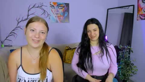 melani_bumm online show from 09/10/25, 05:51