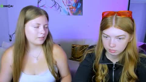 melani_bumm online show from 09/13/25, 05:51