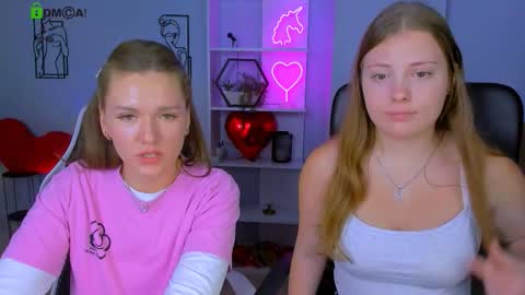 melani_bumm online show from 10/16/25, 12:28