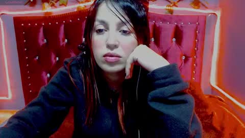melani_cute01 online show from 01/18/25, 08:52