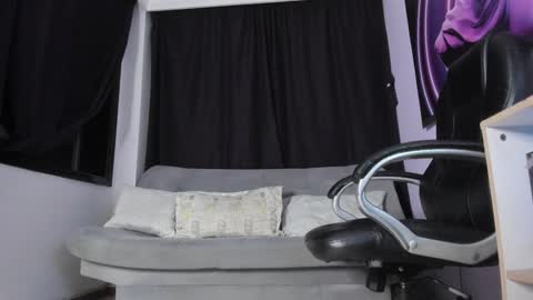 melani greyy online show from 01/19/25, 01:32