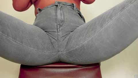 Melania online show from 04/10/26, 02:22