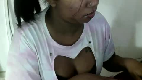 melanie025 online show from 04/05/26, 02:25