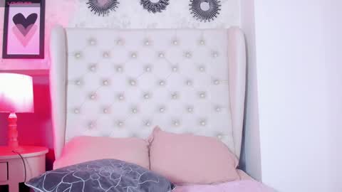 Melanie online show from 01/22/25, 02:46