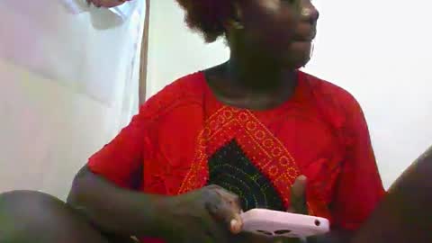 Snapshot of melanie_bae1 chatting on 05/17/26, 02:13 melanie_bae1 online show from 05/17/26, 02:13
