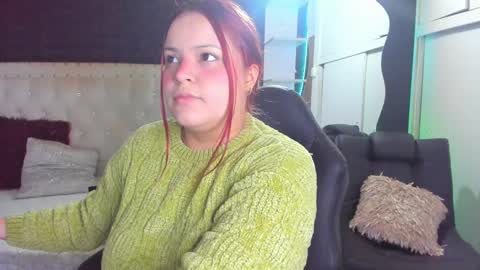 Snapshot of melanie_hh chatting on 03/01/25, 04:15 Melanie  online show from 03/01/25, 04:15