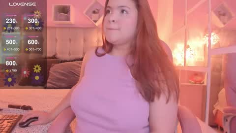 Snapshot of melanie_hh chatting on 10/18/25, 05:10 Melanie  online show from 10/18/25, 05:10
