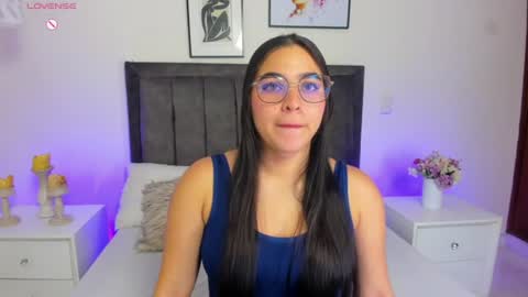 Melanie online show from 06/11/26, 02:44